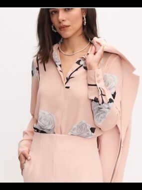 Women's Blush Pink Floral Button-Down Shirt